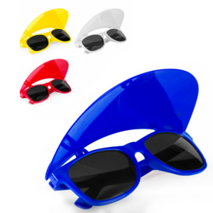 4803, Gafas de sol playeras con protección UV400 de clásico diseño y con visera a juego. Con montura de acabado brillante en divertidos colores y lentes en color negro. Protección UV400