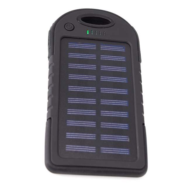TEC049, POWER BANK SOLAR
Power Bank con Celdas Solares, cuenta con lámpara LED y dos puertos USB que permite cargar 2 equipos simultáneamente.

Capacidad de 6,000 mAh en batería y recarga solar de 5v/200 mAh.
Incluye cable USB para Android.